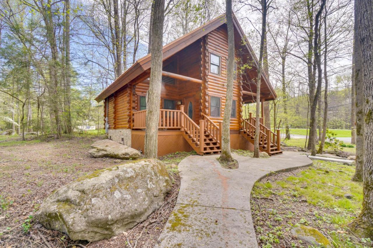 Lovely Gatlinburg Cabin With Private Hot Tub! Exteriör bild