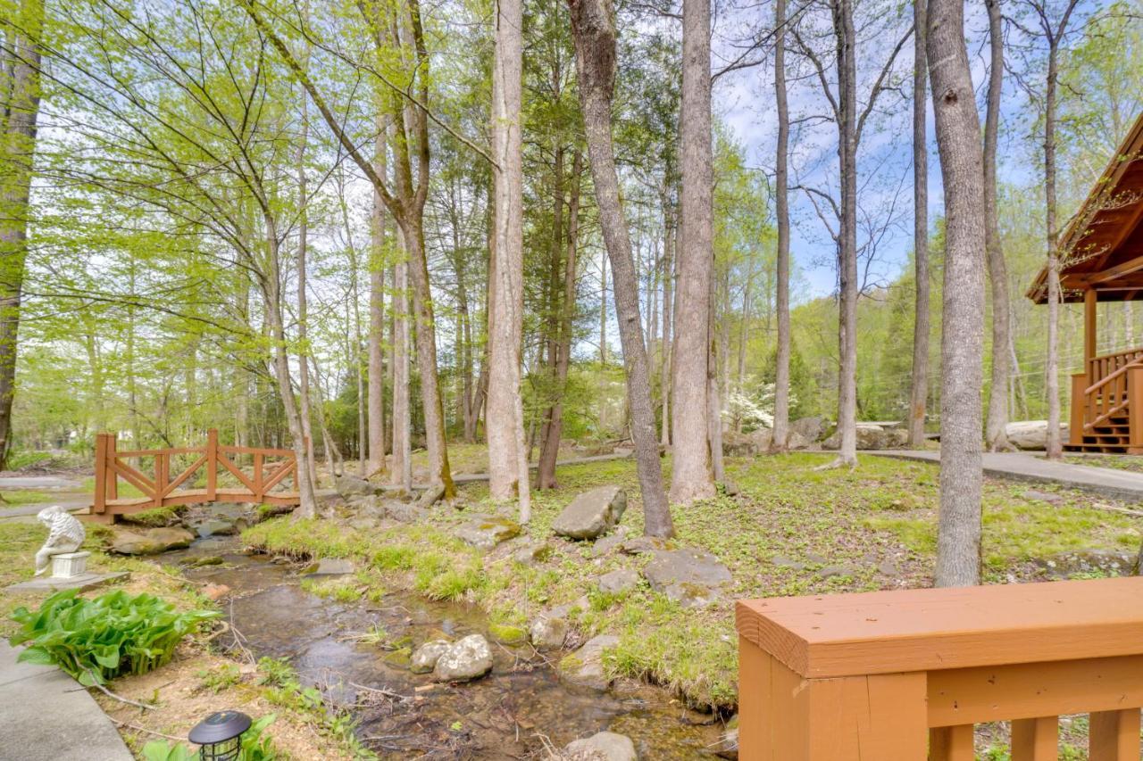 Lovely Gatlinburg Cabin With Private Hot Tub! Exteriör bild