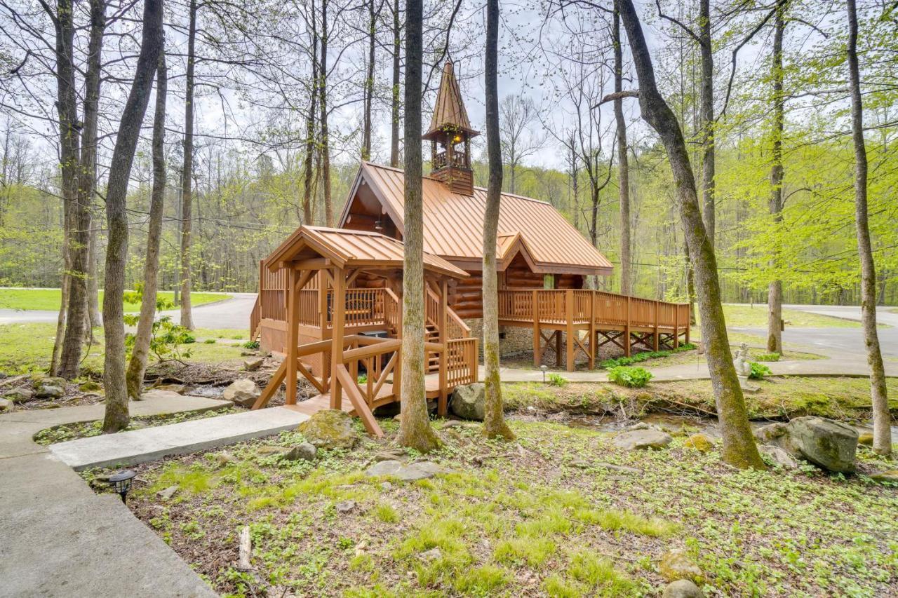 Lovely Gatlinburg Cabin With Private Hot Tub! Exteriör bild