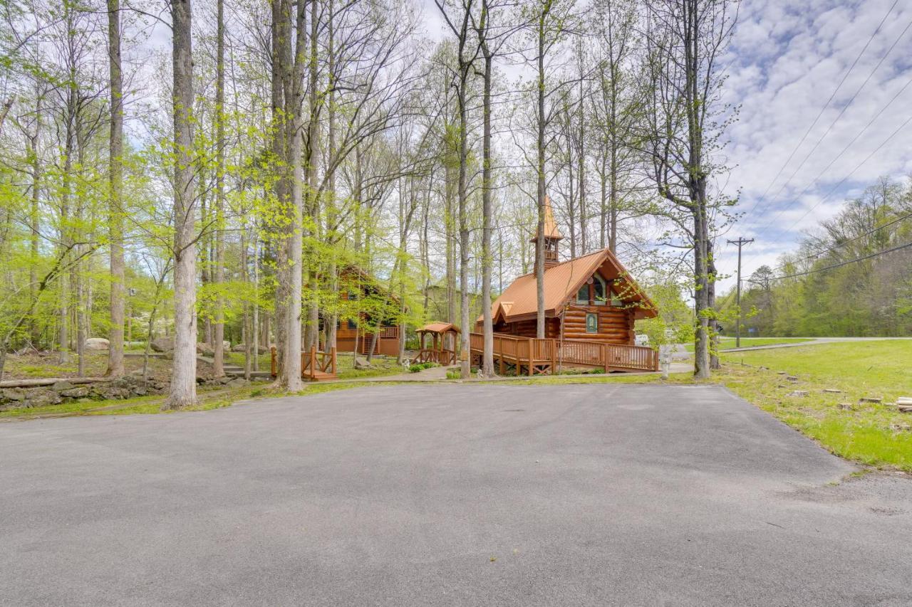 Lovely Gatlinburg Cabin With Private Hot Tub! Exteriör bild