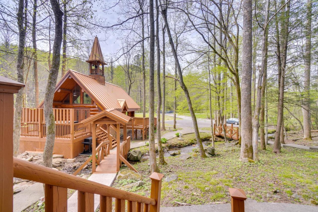 Lovely Gatlinburg Cabin With Private Hot Tub! Exteriör bild